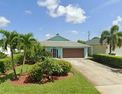 Pre-foreclosure in  92nd Ave N Naples, FL 34108