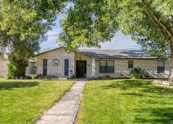 Pre-foreclosure in  N Bluebonnet Dr Uvalde, TX 78801