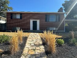 Pre-foreclosure in  E 7380 S Salt Lake City, UT 84121