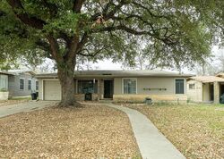  Edgebrook Ln, San Antonio TX