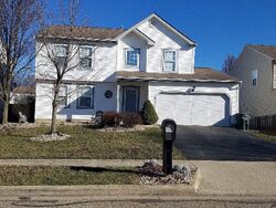 Pre-foreclosure in  Bexhill Dr Blacklick, OH 43004