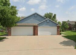 Pre-foreclosure in  W Acorn St Gardner, KS 66030