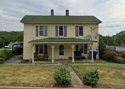 Pre-foreclosure in  W Duck St Front Royal, VA 22630