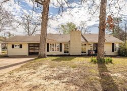 Pre-foreclosure in  N 57th Ter Fort Smith, AR 72904