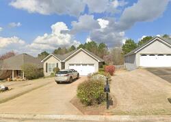Pre-foreclosure in  Waverly Pl Opelika, AL 36801
