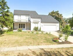 Pre-foreclosure in  Western Hills Dr West Des Moines, IA 50265
