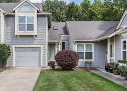 Pre-foreclosure in  82nd St Urbandale, IA 50322
