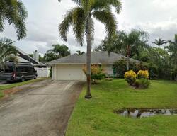 Pre-foreclosure in  10th Ave Vero Beach, FL 32962