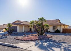 Pre-foreclosure in  Apache Dr Lake Havasu City, AZ 86406