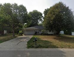 Pre-foreclosure in  Candy Ln Orchard Park, NY 14127
