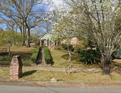 Pre-foreclosure in  Longleaf Dr Mobile, AL 36693