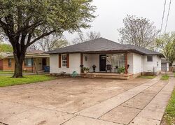 Pre-foreclosure in  Dutton Dr Dallas, TX 75211