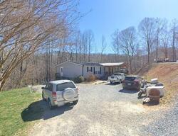 Pre-foreclosure in  Crane Hollow Dr Marion, NC 28752