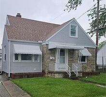 Pre-foreclosure in  S Whittlesey Ave Oregon, OH 43616