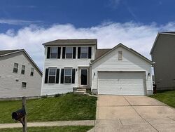  W Twin Maple Ave, Lithopolis OH