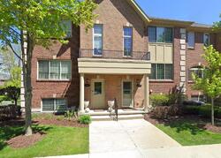Pre-foreclosure in  Celtic Ct Utica, MI 48315