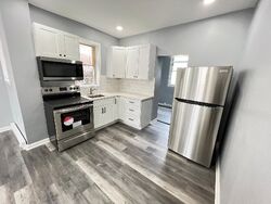 Pre-foreclosure in  W Ontario St Philadelphia, PA 19140