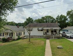 Pre-foreclosure in  W Hubert Ave Lancaster, OH 43130