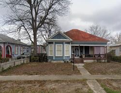 Pre-foreclosure in  Dawson St San Antonio, TX 78202