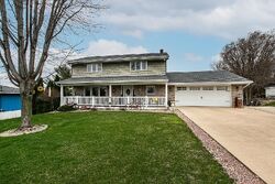 Pre-foreclosure in  English Mill Rd Dubuque, IA 52003