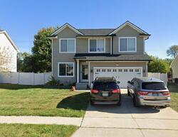  Fairview Dr, West Des Moines IA