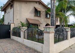 Pre-foreclosure in  Balcom Ave Reseda, CA 91335