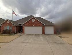 Pre-foreclosure in  Sandstone Ter Oklahoma City, OK 73170
