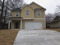 Pre-foreclosure in  Main St Nw Atlanta, GA 30318