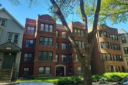 Pre-foreclosure in  W WARNER AVE Chicago, IL 60613