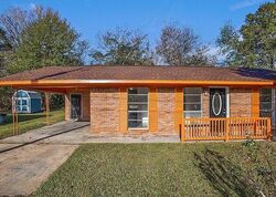  Austin Cir, Crystal Springs MS