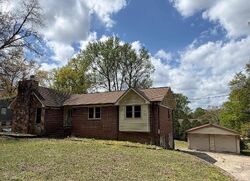  4th Ave, Pleasant Grove AL