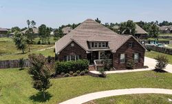 Pre-foreclosure in  Fieldbrook Ct Milton, FL 32571