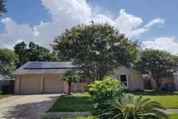 Pre-foreclosure in  Kirkvalley Dr Houston, TX 77089