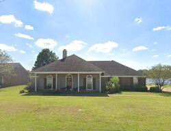 Pre-foreclosure in  Mallory Dr Byram, MS 39272
