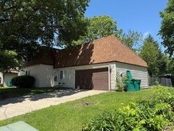  E Stella Dr, Decatur IL
