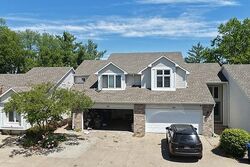 Pre-foreclosure in  SE 22ND ST Des Moines, IA 50320