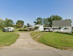 Pre-foreclosure in  Gooding Ln Marshalltown, IA 50158