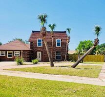 Pre-foreclosure in  Rue De La Savoie Mary Esther, FL 32569