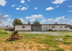  Lakota Rd, Apple Valley CA
