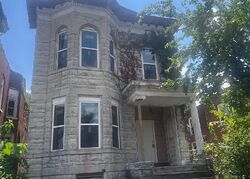 Pre-foreclosure in  Kensington Ave Saint Louis, MO 63108