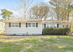 Pre-foreclosure in  Henderson Dr Jacksonville, NC 28540