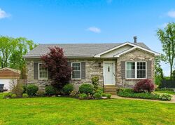 Pre-foreclosure in  Cooper Chase Ct Louisville, KY 40229