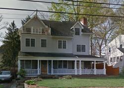 Pre-foreclosure Listing in Windsor Ln BETHESDA, MD 20814