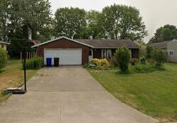 Pre-foreclosure in  Norwood Dr Brook Park, OH 44142