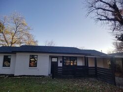  Loyce Dr, Mesquite TX