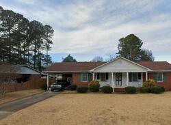 Pre-foreclosure in  Bynwood Dr Se Wilson, NC 27893
