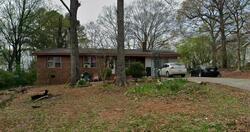 Pre-foreclosure in  Woodland Rd Sw Cartersville, GA 30120