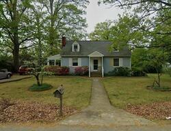Pre-foreclosure in  Brentwood Rd Richmond, VA 23222
