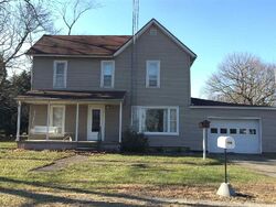 Pre-foreclosure Listing in N Chestnut St EARL PARK, IN 47942