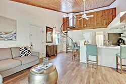  Driftwood Ln, Edisto Island SC